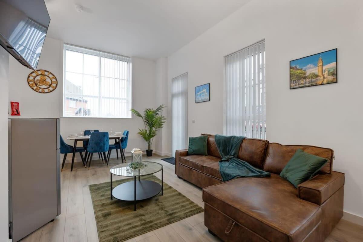 Contemporary 2 Bed Apartment -Belfast East Village 외부 사진