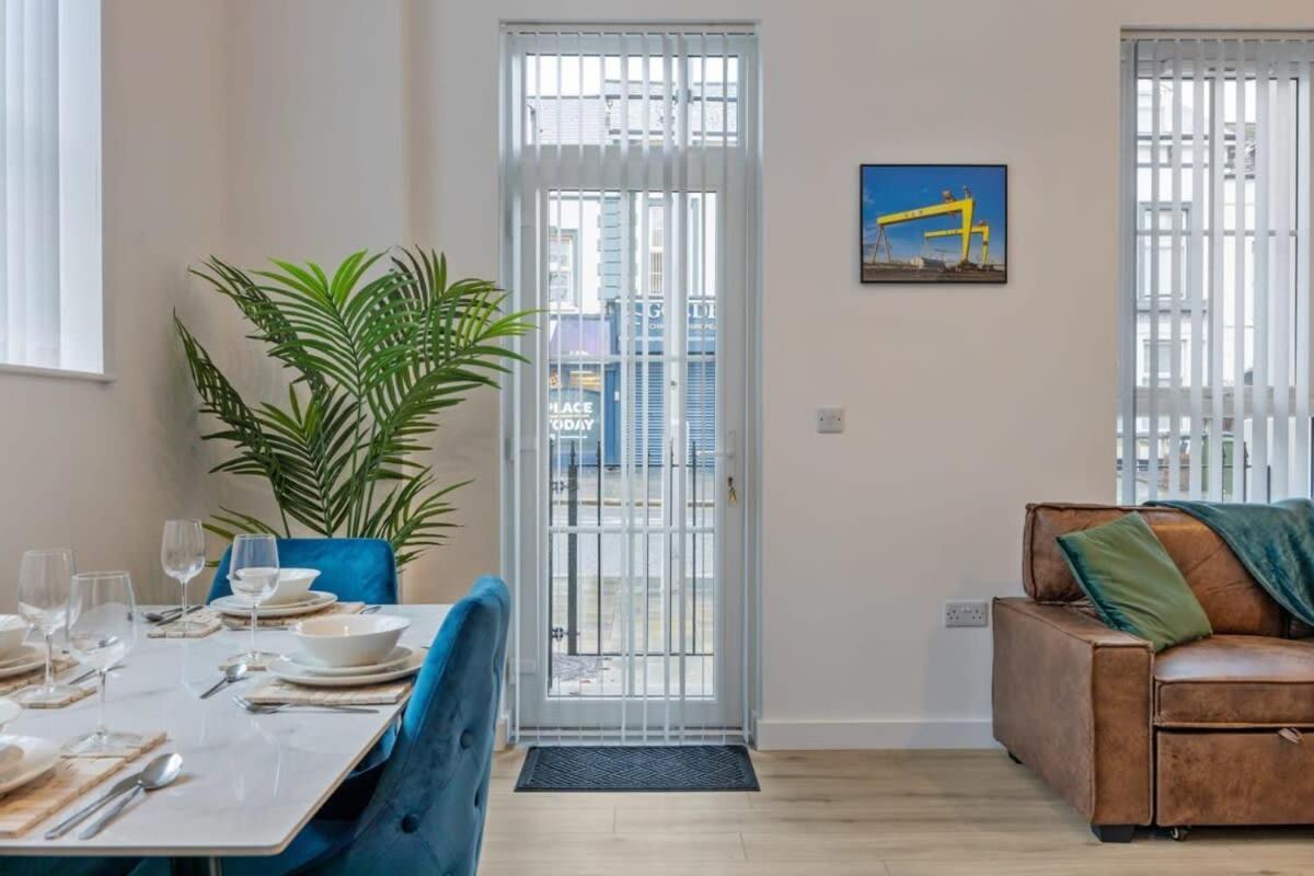 Contemporary 2 Bed Apartment -Belfast East Village 외부 사진